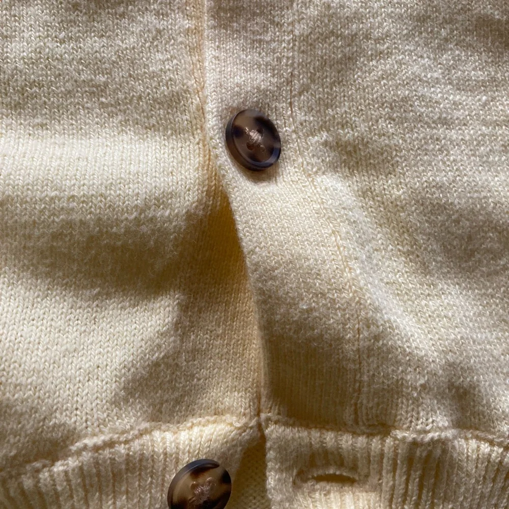 Gap Womens Crewneck Cardigan - Picture 5 of 7